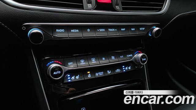 Hyundai Grandeur Hybrid (IG) Exclusive Special 2019 — фото 32