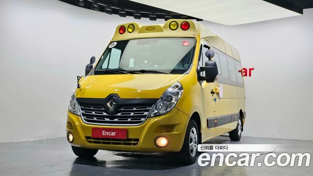 Renault Korea Master School Bus 15-Seater 2020 — фото 1