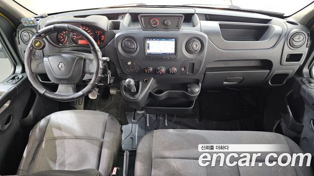 Renault Korea Master School Bus 15-Seater 2020 — фото 7