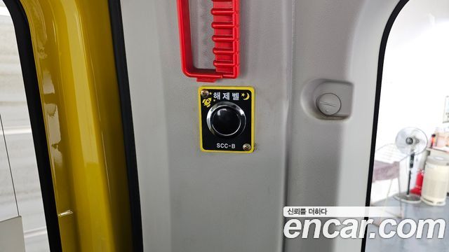 Renault Korea Master School Bus 15-Seater 2020 — фото 18