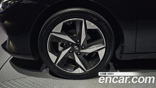 Hyundai Avante (CN7) 1.6 Inspiration 2023 — фото 5