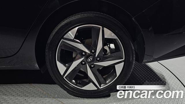 Hyundai Avante (CN7) 1.6 Inspiration 2023 — фото 21