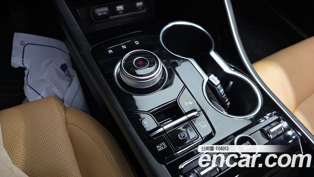 Kia K5 (III) 1.6 Turbo Prestige 2023 — фото 9