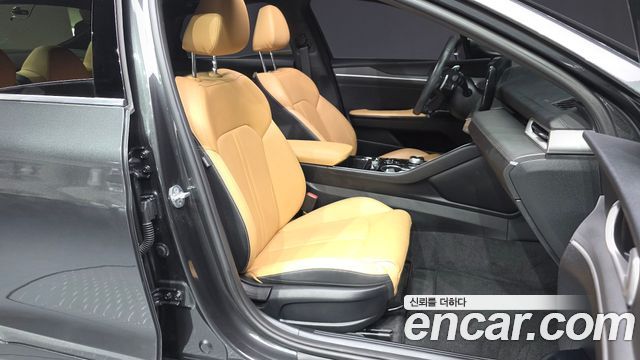 Kia K5 (III) 1.6 Turbo Prestige 2023 — фото 12