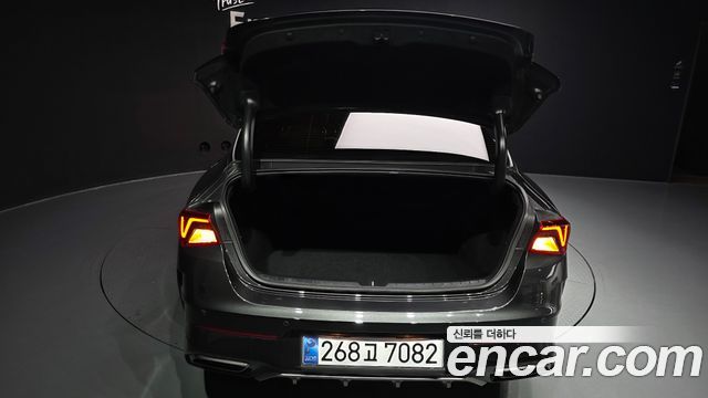 Kia K5 (III) 1.6 Turbo Prestige 2023 — фото 20