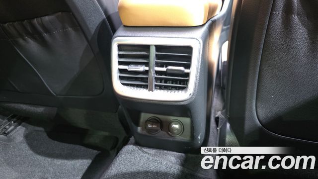 Kia K5 (III) 1.6 Turbo Prestige 2023 — фото 33