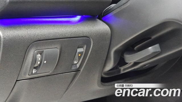 Renault Korea SM6 2.0 GDe LE 2016 — фото 13