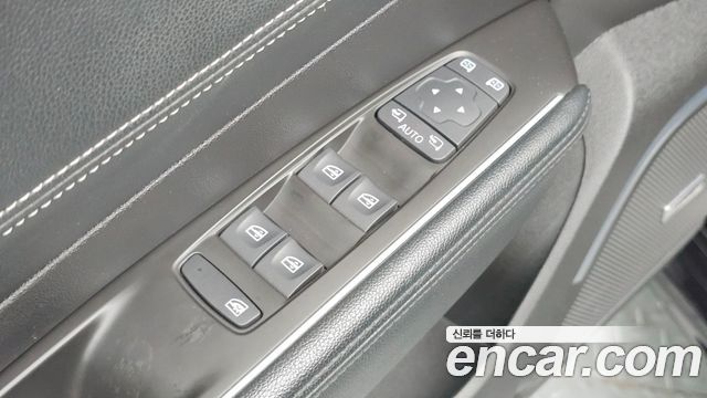 Renault Korea SM6 2.0 GDe LE 2016 — фото 18