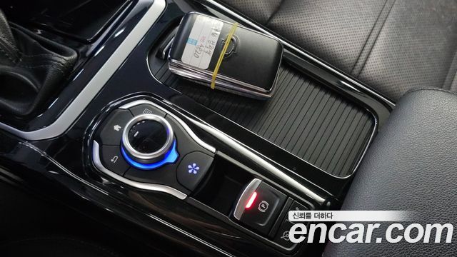 Renault Korea SM6 2.0 GDe LE 2016 — фото 19