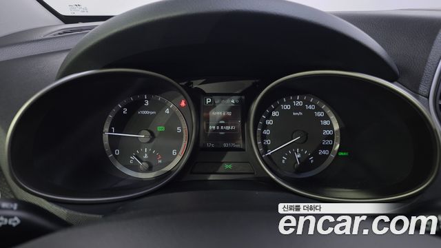 Hyundai Santa Fe The Prime Diesel 2.0 2WD Premium 2016 — фото 8