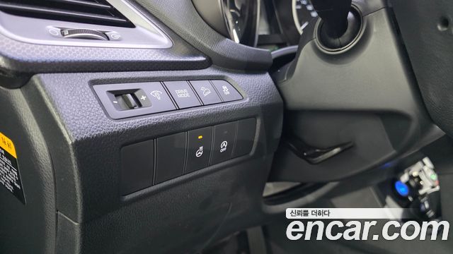 Hyundai Santa Fe The Prime Diesel 2.0 2WD Premium 2016 — фото 27
