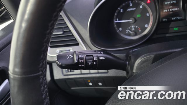 Hyundai Santa Fe The Prime Diesel 2.0 2WD Premium 2016 — фото 33