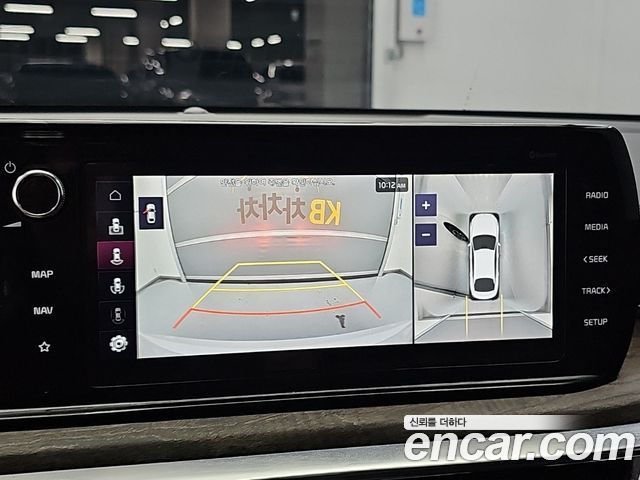 Kia K5 (III) 2.0 Noblesse 2023 — фото 10