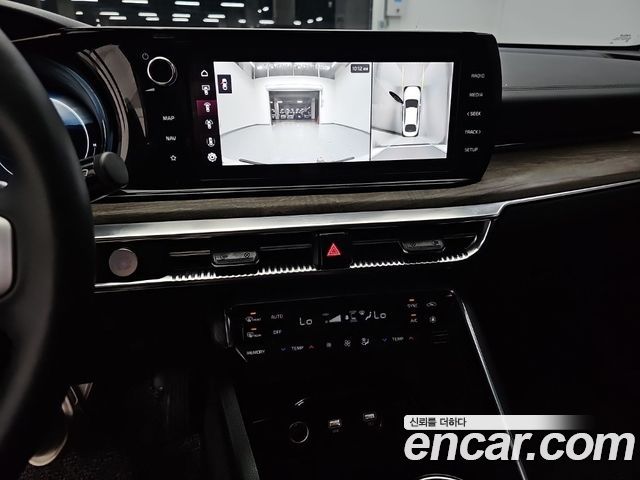 Kia K5 (III) 2.0 Noblesse 2023 — фото 20