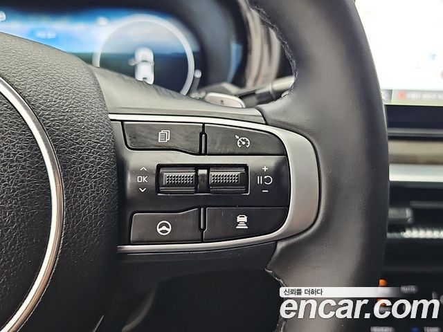 Kia K5 (III) 2.0 Noblesse 2023 — фото 22