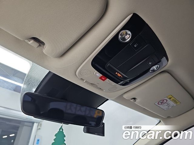 Kia K5 (III) 2.0 Noblesse 2023 — фото 23