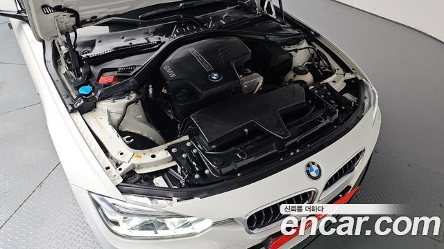 BMW 3 Series (F30) 320i M Sport 2017 — фото 6