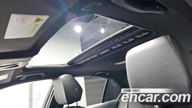BMW 3 Series (F30) 320i M Sport 2017 — фото 31