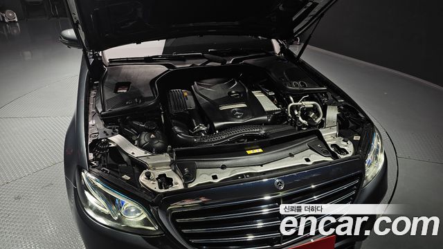 Mercedes-Benz E-Class (W213) E300 4MATIC Exclusive Standard 2018 — фото 6