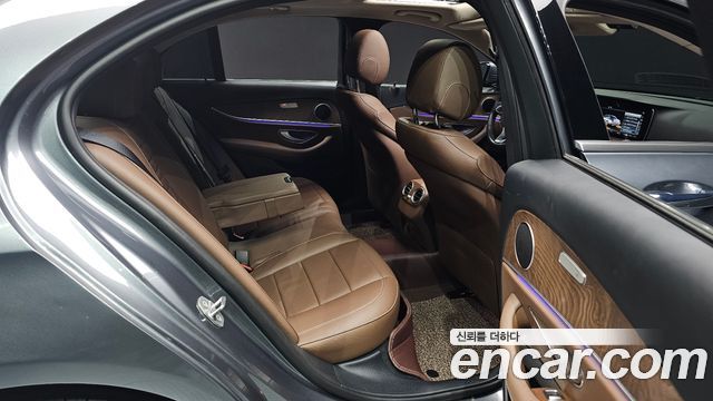 Mercedes-Benz E-Class (W213) E300 4MATIC Exclusive Standard 2018 — фото 15