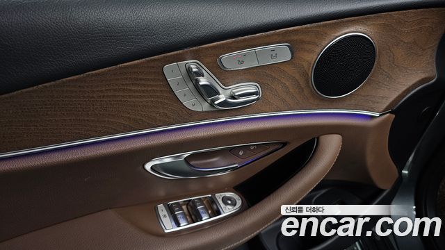 Mercedes-Benz E-Class (W213) E300 4MATIC Exclusive Standard 2018 — фото 35