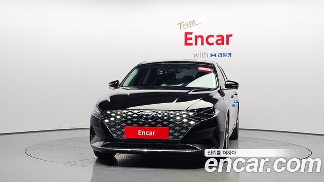 Hyundai Grandeur (IG) 2.5 Le Blanc 2023 — фото 3