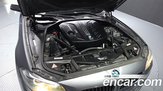 BMW 5 Series (F10) 520d xDrive 2014 — фото 6