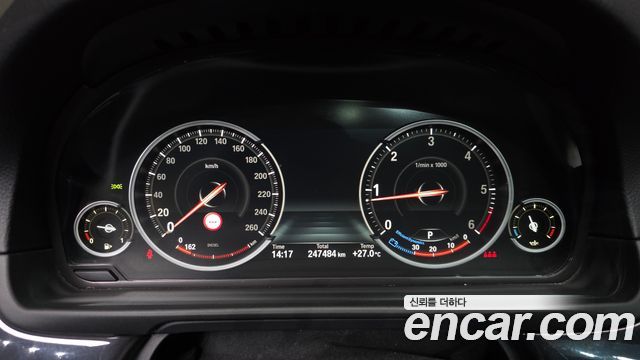 BMW 5 Series (F10) 520d xDrive 2014 — фото 8