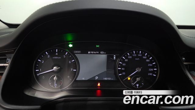 Kia K9 3.8 GDI AWD PlatinumⅡ 2019 — фото 8