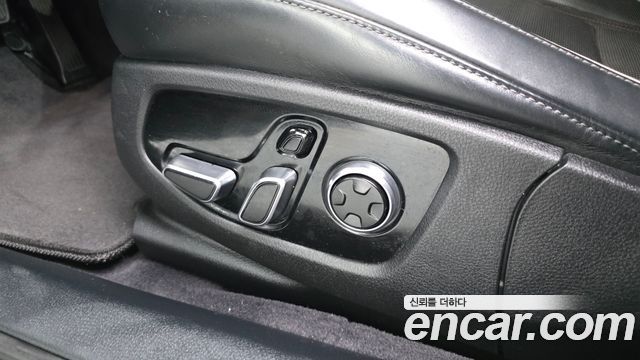 Kia K9 3.8 GDI AWD PlatinumⅡ 2019 — фото 31
