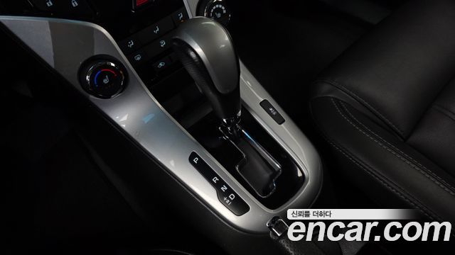 Chevrolet Cruze 1.8 LTZ+ 2014 — фото 9