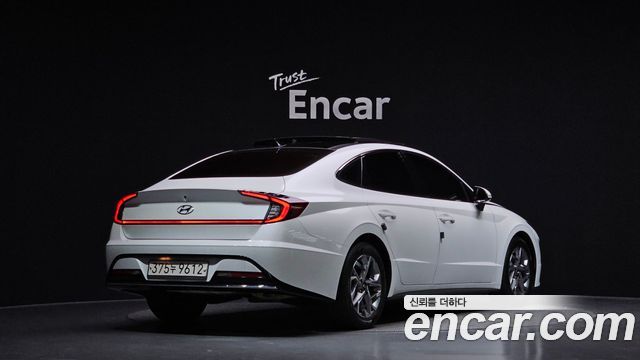 Hyundai Sonata (DN8) 2.0 LPG(rental car) Smart 2020 — фото 2