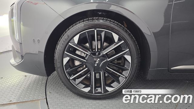 Kia K8 2.5 Gasoline 2WD Noblesse 2025 — фото 5