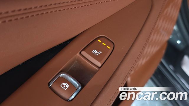 Kia K8 2.5 Gasoline 2WD Noblesse 2025 — фото 32