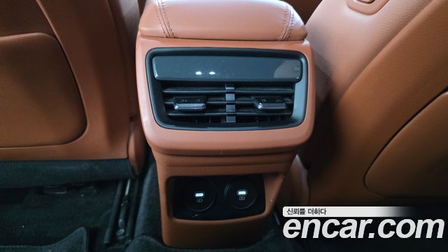Kia K8 2.5 Gasoline 2WD Noblesse 2025 — фото 33