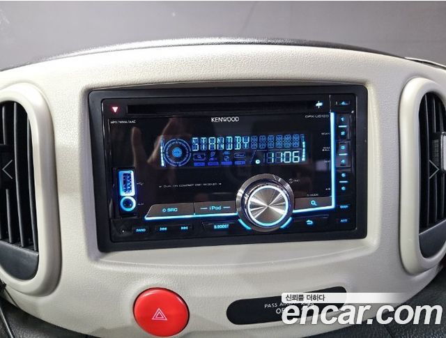 Nissan Cube 1.8 S Z12 2011 — фото 17