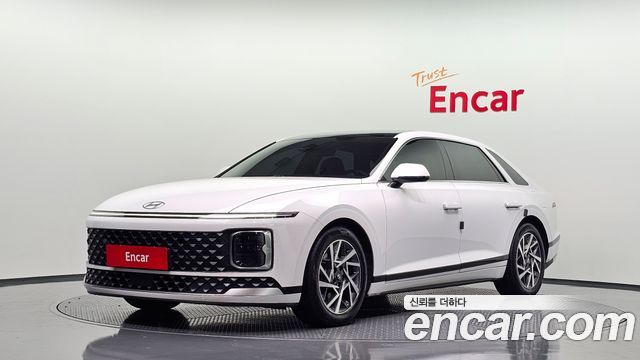 Hyundai Grandeur (GN7) 3.5 LPG 2WD (Taxi) Deluxe 2023 — фото 1