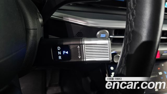 Hyundai Grandeur (GN7) 3.5 LPG 2WD (Taxi) Deluxe 2023 — фото 9