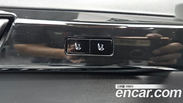 Hyundai Grandeur (GN7) 3.5 LPG 2WD (Taxi) Deluxe 2023 — фото 14