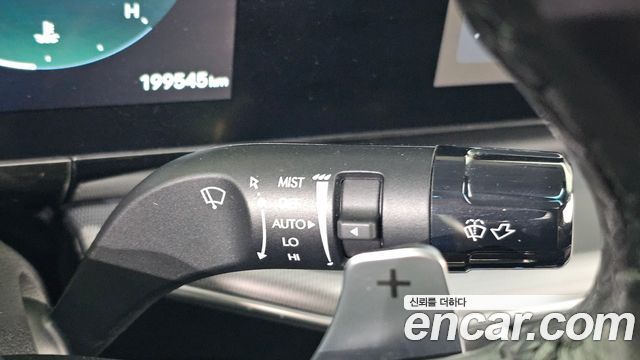 Hyundai Grandeur (GN7) 3.5 LPG 2WD (Taxi) Deluxe 2023 — фото 27