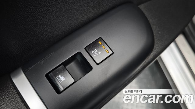 Hyundai Grandeur (GN7) 3.5 LPG 2WD (Taxi) Deluxe 2023 — фото 32