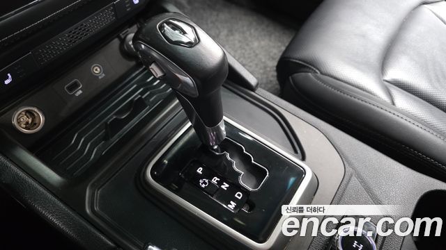 KG Mobility (SsangYong) Rexton Sports Diesel 2.2 4WD Prestige 2019 — фото 9