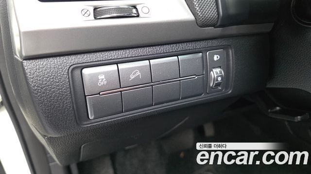 KG Mobility (SsangYong) Rexton Sports Diesel 2.2 4WD Prestige 2019 — фото 19