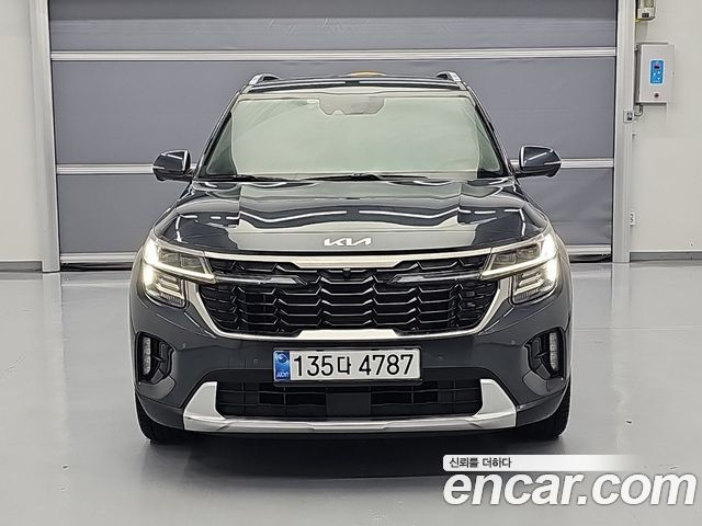 Kia Seltos Gasoline 2.0 2WD Signature 2023 — фото 2