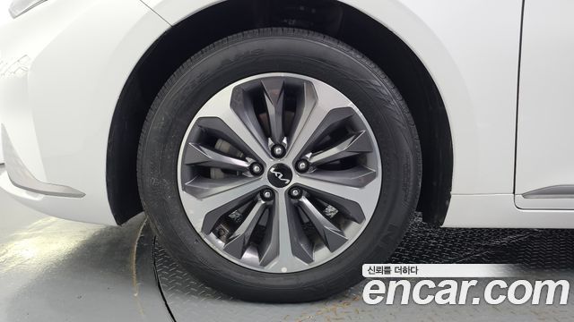 Kia K8 Hybrid Noblesse 2023 — фото 5