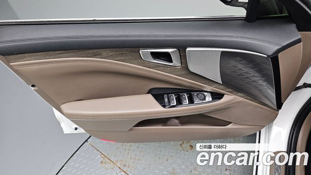 Kia K8 Hybrid Noblesse 2023 — фото 24