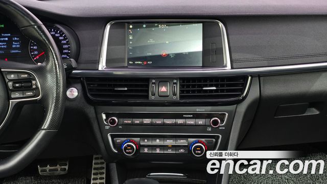 Kia K5 (II) LPI SX Noblesse special 2017 — фото 16