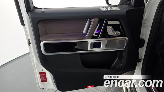 Mercedes-Benz G-Class (W463b) AMG G63 2024 — фото 24