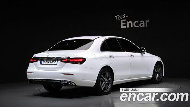 Mercedes-Benz E-Class (W213) E350 4MATIC Avantgarde 2022 — фото 3