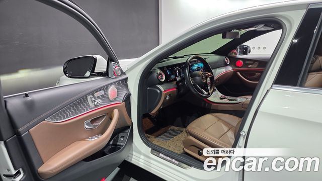 Mercedes-Benz E-Class (W213) E350 4MATIC Avantgarde 2022 — фото 9